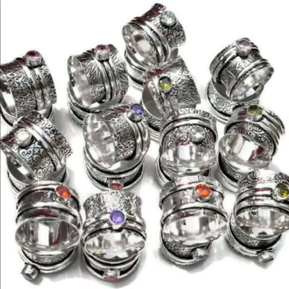 Silver meditation spinner rings with Gemstones - Picture 3 of 9
